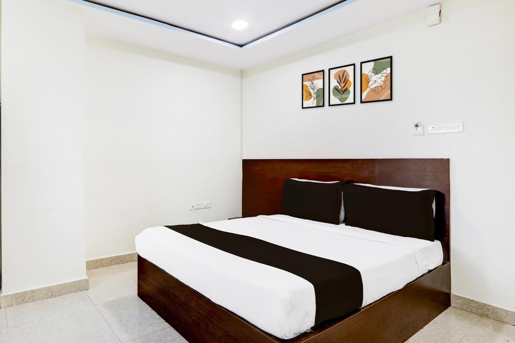 Super Hotel O At Home Hotel Darbar Hyderabad Exterior photo